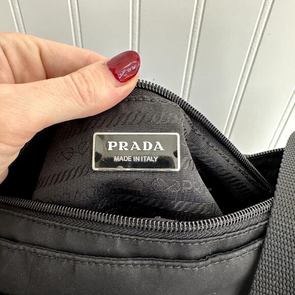 Prada Black Tessuto Nylon Messenger Crossbody Bag Purse Logo Triangle - Picture 5 of 7